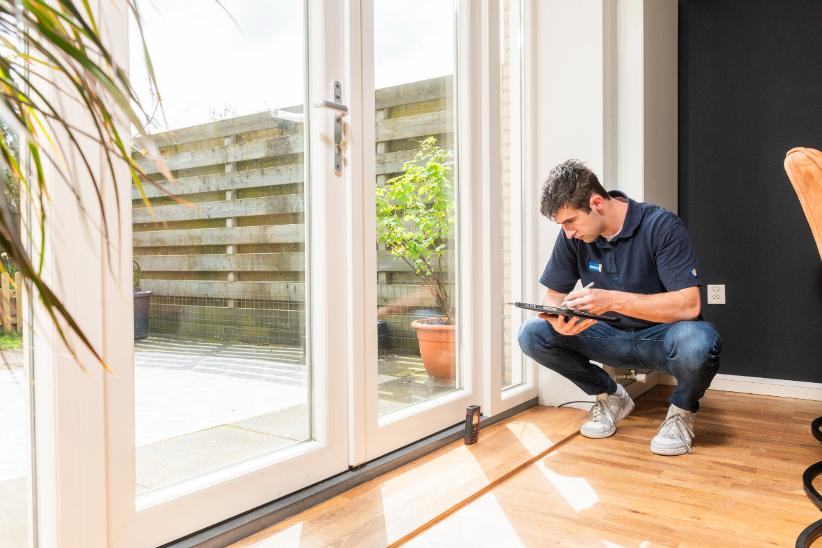 IP240418LH1-037 - spiegel